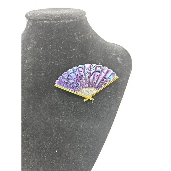 Butler Signed Rare Purple Abalone Shell Fan Brooch and Clip Earring Set Vintage - Picture 6 of 7